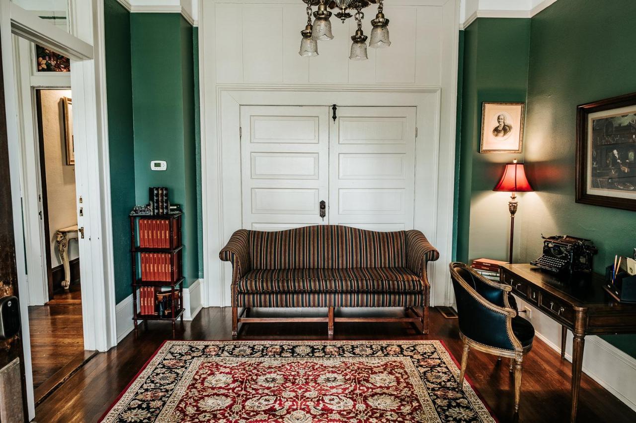 אופליקה Heritage House Bed & Breakfast - Boutique Adults-Only Inn מראה חיצוני תמונה
